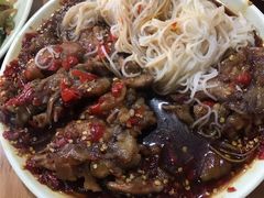 辛辣猪蹄-贤花饭店(城阳店)