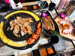 -三国惹火烤肉·中日韩烤肉集合店(百草路店)