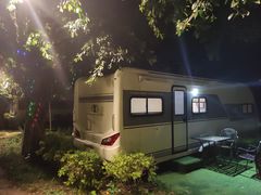 -广州花之恋城堡酒店
