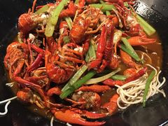 -沪小胖小龙虾(淮海中路旗舰店)