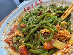 特色三合一-手擀菠菜面(西康路店)