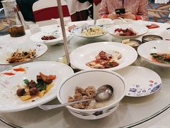 -聚春园自助餐厅(东街口店)