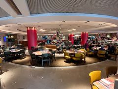 大堂-咖啡苑自助餐厅·中国大饭店