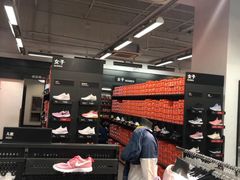 -NIKE北京马连道换季优惠店