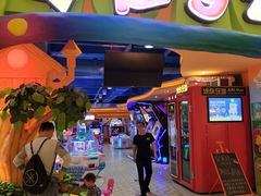 -百联临沂购物中心(临沂路店)