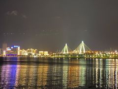 -万绿园