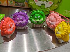 -鸿通城购物中心