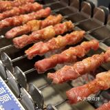 不用去呼伦贝尔也能吃上最地道的羊肉串🐑