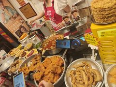 -柳州肥姨妈大骨螺蛳粉(万达中心店)