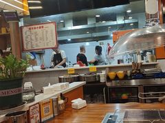 -哈尔滨小酒馆·鲜肉现穿自助烧烤(康新花园店)