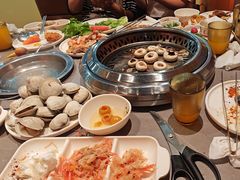 -黑金·寻焰自助百汇·烤肉·火锅(中街店)