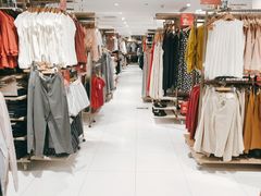-优衣库(北京万柳华联购物中心店)