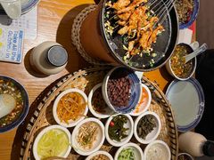 -包整·丝娃娃(一览甲秀楼风景店)