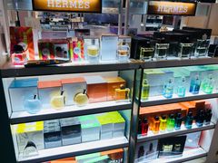 -日上免税店(三径路t3店)