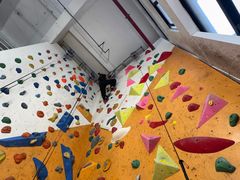 -啸岩馆 Roaring Climbing Gym