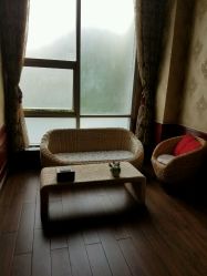 点击看大图 -YESIDO椰岛造型烫发染发