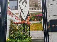 -Mark&Mars Restaurant