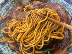 大肉-一家人面馆(三条巷店)