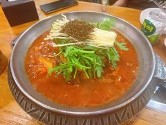 -喇喇排骨火锅·传统韩式脊骨汤(望京西园总店)