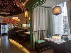 -荷塘秋月·本帮江浙菜(国权路店)