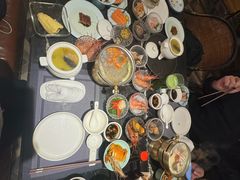 -半岛翡丽海鲜自助餐厅(观风亭店)