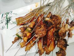 -清真磊磊烧烤老店(饮虎池街34号店)