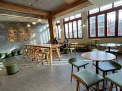 -星巴克臻选(北京前门大街店)