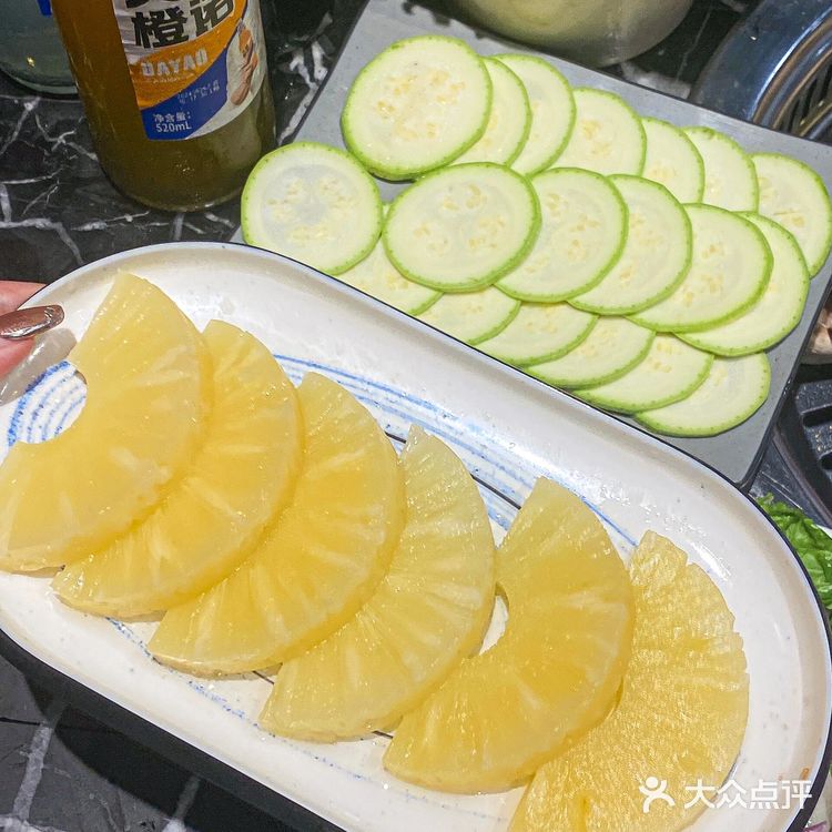 🔥珠海柠溪藏不住了！一品香烤肉香到排队也要