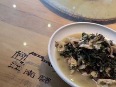 -江南驿·二十余年创意杭帮味(良渚玉鸟集店)