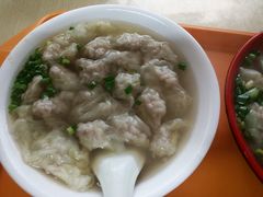 -张阿三馄饨店