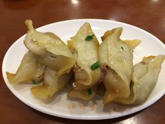 牛肉鍋貼-小姜锅贴(凤凰街店)