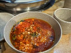 -肖肖酸萝卜鱼火锅(总店)