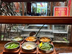 -银米·云南传统过桥米线(双廊黑金冠店)