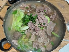 -川堂风·跷脚牛肉·乐山爆炒(宝山日月光店)