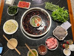 -邓莽子老火锅(中兴路总店)