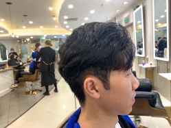 点击看大图 -八佰伴8008星级形象店