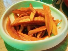 萝卜-腩得欢喜·牛腩煲火锅(万庭大厦店)