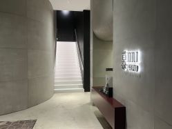 -Mu慕婚纱摄影·超级工作室