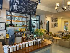 -唐咖精品咖啡(大理古城手冲店)