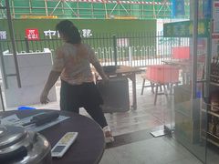 -花苑美食横琴生蚝火锅(拱北粤华路店)