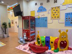 -红黄蓝成长中心(公益西桥校区)