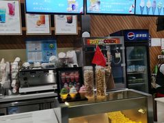 -大光明丽星VIP影城(昌里路杜比全景声店)