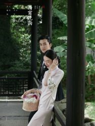 -易摄影婚纱摄影工作室