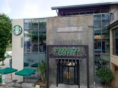 -星巴克(南宁民歌湖店)