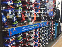 -迪卡侬(顺峰山店)