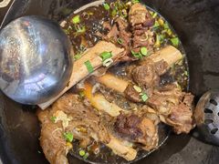 -茸梅路右拐龙虾-农家菜(松江店)