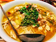 酸汤牛蛙-孔乙己酒家(虹桥路店)