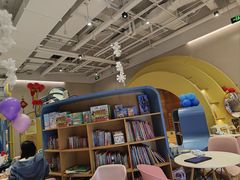 -KIDults童伴儿亲子餐厅(达美中心广场店)