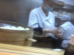 -凤起龙游老面包子(凯德晶品店)