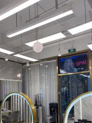 -5M HAIR SALON